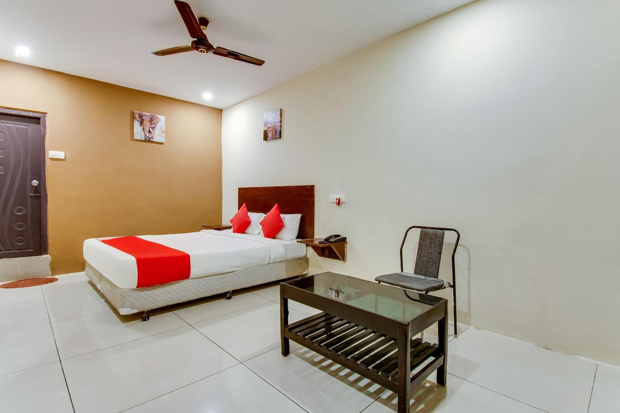 Oyo Akshaya Nest Vijayawāda Exterior foto