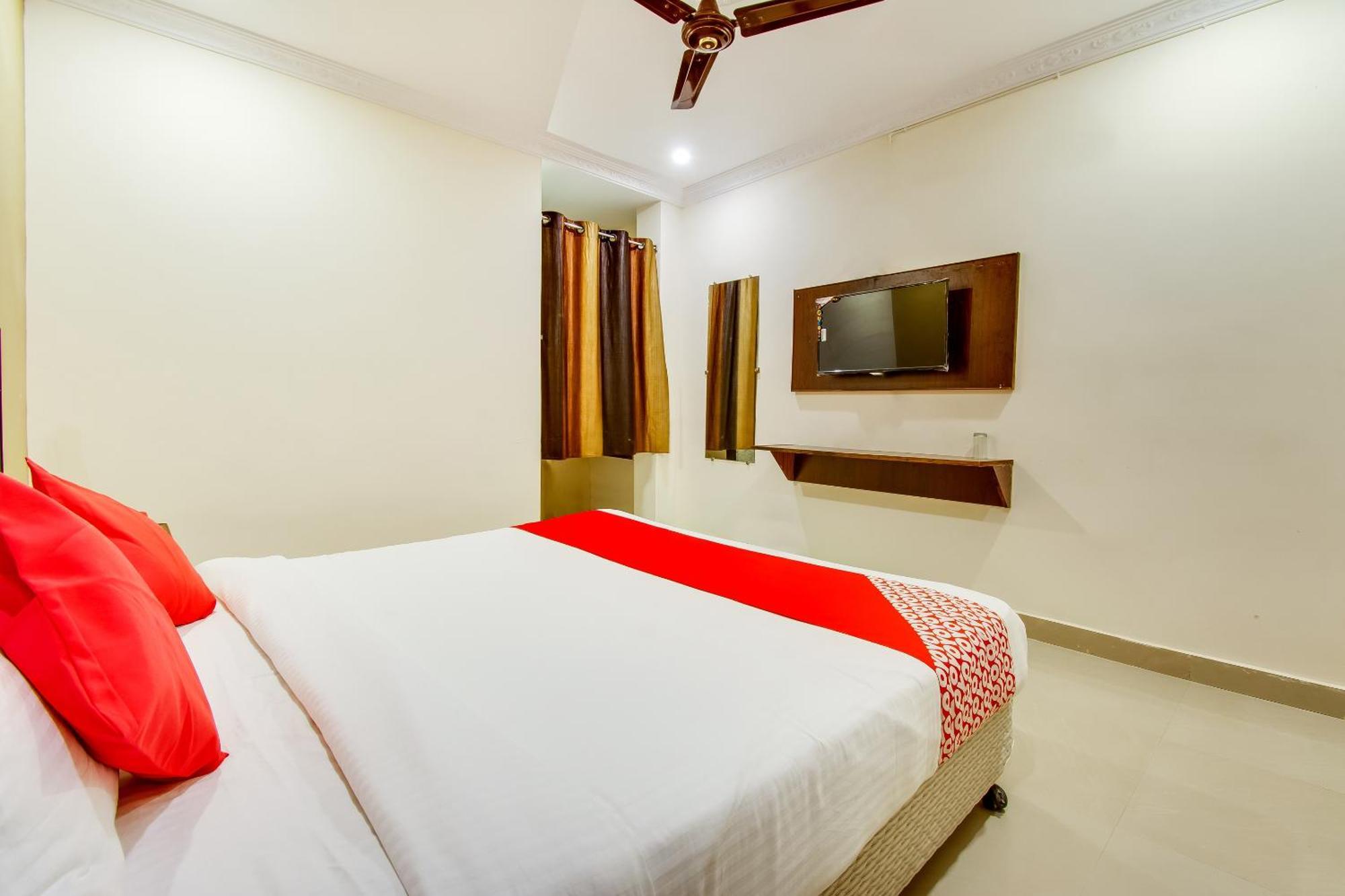 Oyo Akshaya Nest Vijayawāda Exterior foto
