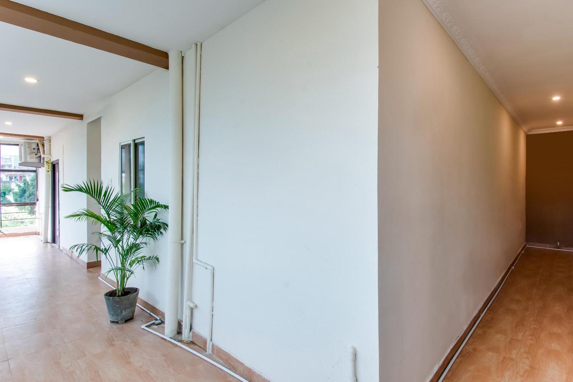 Oyo Akshaya Nest Vijayawāda Exterior foto
